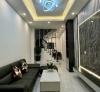 Bán Nhà Giáp Bát - Hoàng Mai , 38M2 , Gia hơn 7 Tỷ ,10m ra oto ,ngõ thông