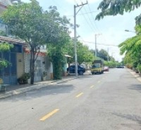 RẺ qUÁ, nHÀ MẶT TIỀN, Q2, ĐưỜNG rộng 16m, DT 78m2 Giá chỉ 4 ty hơn