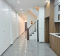 PL YÊN LÃNG - 5 TẦNG THANG MÁY DT 53m2 5 tầng Mặt tiền 3.5m Giá 15.5 tỷ