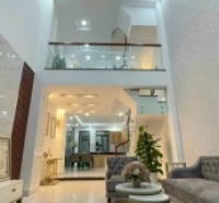 Nhà đẹp nét căng Hồng Tiến, 49,6m2 x 4 tầng, giá 8,4 tỷ.