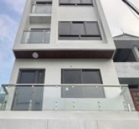 Bát Khối Long Biên - Lô góc - Thang máy - Gara ô tô - 7.8 tỷ