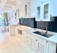 25 Triệu: NGUYÊN CĂN 5 TẦNG 4x14- BÌNH THẠNH- HXH HOÀNG HOA THÁM- 3 PHÒNG ĐỦ NỘI THẤT: 0933 910 039