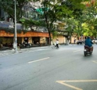 Đầu tư siêu ngon, Nhà mặt phố - 69m2 - MT 10m - 21 tỷ Bạch Mai, Lê Thanh Nghị