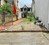 Bán lô đất thôn Gia Trung , Quang Minh, HN. 3 mặt thoáng, mặt tiền kinh doanh