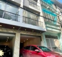 Thạch Bàn - Gara ô tô - Thang máy - 48m chỉ loanh quanh 10 tỷ