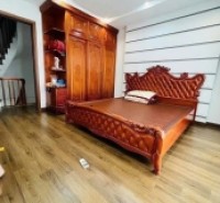 NHÀ MỚI TRUNG KÍNH - Ở NGAY  - TRUNG TÂM CẦU GIẤY Dt 30m2 5 tầng mặt tiền 4.2m Giá 9.1 tỷ