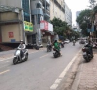VỊ TRÍ VÀNG - Nhà Vương Thừa Vũ phân lô sát phố 90 sổ đỏ, ô tô tránh 25,5 tỷ