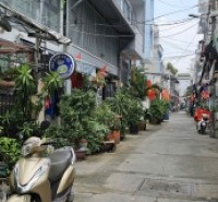 SÁT MẶT TIỀN XE HƠI BÙI VĂN BA Q7 
ĐÚC BÊ TÔNG XÂY MỚI HƠN 2 TỶ SHR