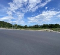 BÁN NHANH LÔ ĐẤT GIÁP KĐT SUNGROUP TRÊN TRỤC ĐƯỜNG 13m THÔNG TỪ PHONG CHÂU QUA KĐT SUN.