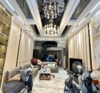 Nhà mặt đường lô góc Chùa Hàng - Ngang 4.65m - Lô góc cực đẹp