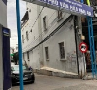 BÁN LÔ ĐẤT ĐẸP NGANG 5m8 HẺM  OTO ĐUA NGAY TTTP NHA TRANG.