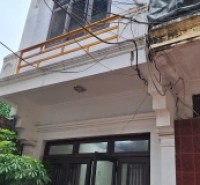 Chính chủ cần cho thuê nhà 4 tầng mặt tiền 233A Nguyễn văn cừ, Phường Bồ Đề, Quận Long Biên, Hà Nội