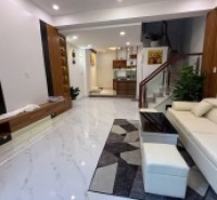 Nhà 4.7x9m hẻm 154 Âu Dương Lân P.Chánh Hưng (P3Q8)