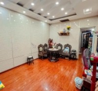 TT ĐẶNG TIẾN ĐÔNG - FULL TIỆN ÍCH - Ô TÔ ĐỖ CỔNG Diện Tích 50m2 Giá 4.15 tỷ