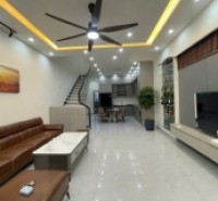 Bán biệt thự 3 tầng đường Phú Lộc 1, Gần biển Nguyễn Tất Thành. DT 151M2 Giá 12.3 Tỷ Tl