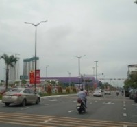 Bán đất mặt tiền đường 2/9 thông Núi Thành, DT 375m2 hướng Đông đối diện Downtown