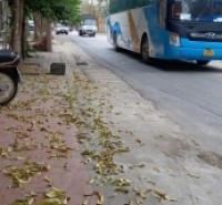 Bán nhà đường Hoàng Hoa Thám - Thụy Khuê - Tây Hồ. Diện tích : 36m2 * 5 tầng. MT : 3.5 M. Thang máy, nhà đẹp về ở luôn.