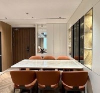 Bán Căn hộ chung cư Khai Sơn Long Biên- View đẹp- Full Nội thất- hỗ trợ vay 120m 3 ngủ nhỉnh 8 tỷ(TL)