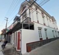 BÁN NHÀ CĂN GÓC 2 MẶT TIỀN ĐƯỜNG ĐỒNG KHỞI, NGAY TT. DIÊN KHÁNH.