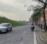 Bán đất phường Long Biên,mặt phố,vỉa hè,kinh doanh,trụ sở,văn phòng, 400m,MT11m,hơn 30 tỷ