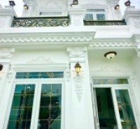Nhà phố nguy nga, hẻm xe hơi Đào Tông Nguyên, 5x19m, chỉ hơn 8 tỷ