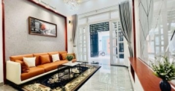 Bán nhà 3 tầng HXT đường Nguyễn Sỹ Sách 93m2(4.2*22) gần công viên vào ở ngay nhỉnh 5 tỷ