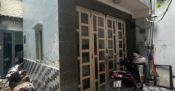 Nhà góc 3 tầng hẻm 177 Bùi Minh Trực P.Chánh Hưng. Giá: 2.25 tỷ