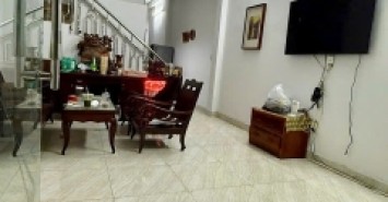 Nhà 3 lầu MT nội bộ Cao Lỗ P4Q8 (sổ vuông vức), Giá : 10.8 Tỷ (TL)