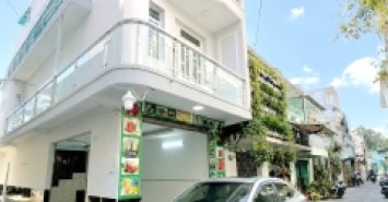 Nhà hẻm 6m xe hơi trước nhà Dạ Nam P2Q8, Giá : 7.8 Tỷ (T/L)