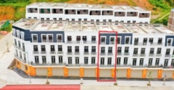 Bán căn liền kề xây sẵn 4 tầng đường T9 KĐT Tây Bắc - Sapa. Giá chỉ 5,8 tỷ cả nhà và đất