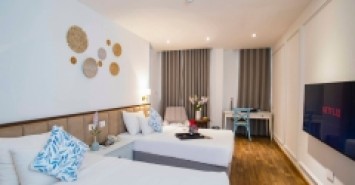 Bán khách sạn phố Đường Thành, 55m2, 43.5 tỉ, tổng 11 phòng, doanh thu 150tr/tháng