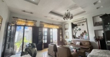 Bán nhà 4 tầng Đường 182 Tăng Nhơn Phú A Thủ Đức - 156m2 - Ngang 6.6m - 17.5 Tỷ