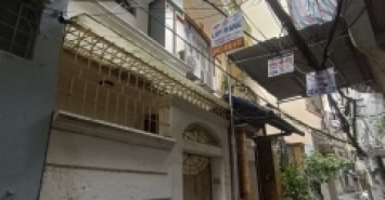 Bán nhà Phố Mai Anh Tuấn, 50m2, ngõ thông,kinh doanh,gần phố lớn