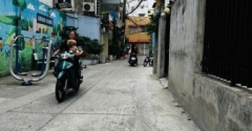 Bán nhà Phú Nhuận 49m2, 2 tầng, 3 phòng ngủ, hẻm xe hơi, giá 8.5 tỷ
