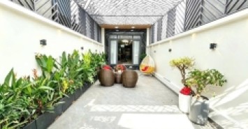 NHÀ PHỐ CHÂN DÀI MÊNH MANG, 4.1X29M, SÂN ĐẬU 2 Ô TÔ, GẦN PHÚ MỸ HƯNG