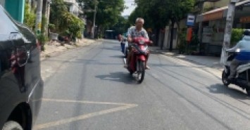 SÂP GIÁ 10TY300 -NHÁ 1 TRỆT 2 LẦU 4PN ,NGANG 4 DÀI 16 ,Ô TÔ ĐẬU TRONG NHÀ ; MẶT TIỀN 8M , TAM PHÚ ,THỦ ĐÚC