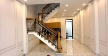 Bán nhà vị trí đẹp hẻm / Bùi Minh Trực P5Q8 cách mặt tiền vài bước chân