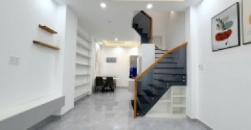 Nhà đẹp đón tết hẻm 45 Chánh Hưng P9Q8, Giá : 5.75 Tỷ Thương lượng)