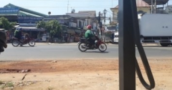 KHU DÂN CƯ HƯNG LỘC, CÁCH SÂN BAY QTLT 10KM. 1TY200