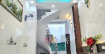 Bán nhà 5 tầng mới xây thiết kế hiện đại Tùng Thiện Vương P13 Q8