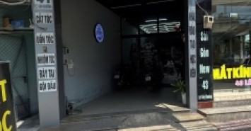 CẦN SANG TIỆM TÓC NAM CÓ PHÒNG Ở LẠI TẠI QUẬN 12, HỒ CHÍ MINH