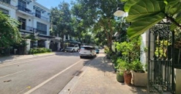 BÁN BIỆT THỰ VINHOMES RIVERSIDE 83M2- ĐẲNG CẤP THƯỢNG LƯU- HƠN 30 TỶ