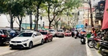 BÁN TOÀ VĂN PHÒNG 9 TẦNG DỊCH VỌNG HẬU -  136Mx9T, MT 12M - LÔ GÓC - CÓ HẦM - GPXD, PCCC ĐẦY ĐỦ - DÒNG TIỀN 120TR/TH