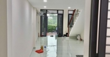 Bán nhà đường Số 11, Trường Thọ, Thủ Đức, TP HCM. DT 93m2 (4x24m), 2 tầng,  sổ hồng, giá 7.15  tỷ.