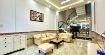 Nhà 4 tầng Trần Bá Giao, Quận Gò Vấp – hẻm xe tải có lề, 86,9m², full nội thất cao cấp – Giá 12,9 tỷ