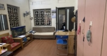 Bán đất atwngj nhà 62M dương văn bé lô góc hai bà trưng