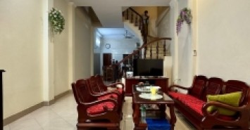 Bán nhà Lò Đúc, 44m2, mặt tiền 8.9m, 16 tỉ, cách 1 nhà ra phố, ngõ rộng thoáng