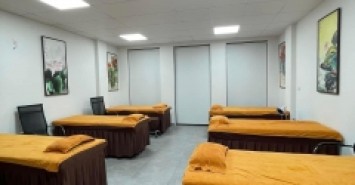 Ngây hàng Siết, Căn nhà Phố Vũ Trọng Khánh, Mỗ Lao 50m² nhà 5 tầng giá chào nhỉnh 8 tỷ