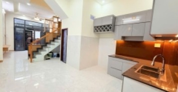 Bán nhà 4 tầng, đường 494 Tăng Nhơn Phú A, Quận 9, Thủ Đức, TP HCM. DT  50m2, sổ hồng riêng. Giá 6,45  tỷ.