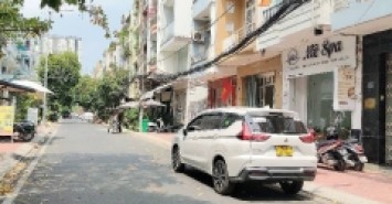 Bán nhà 4 tầng đường Tạ Quang Bửu mặt tiền 12.5x20 Căn góc Phân Lô- 0931172218